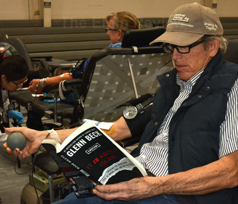 Bob Koenig reading Glenn Beck
