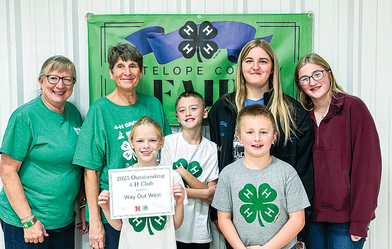 4h1 gigapixel width 2550px 3 col cmyk.web