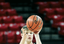 Kallhoff’s treys propel EPPJ past GACC